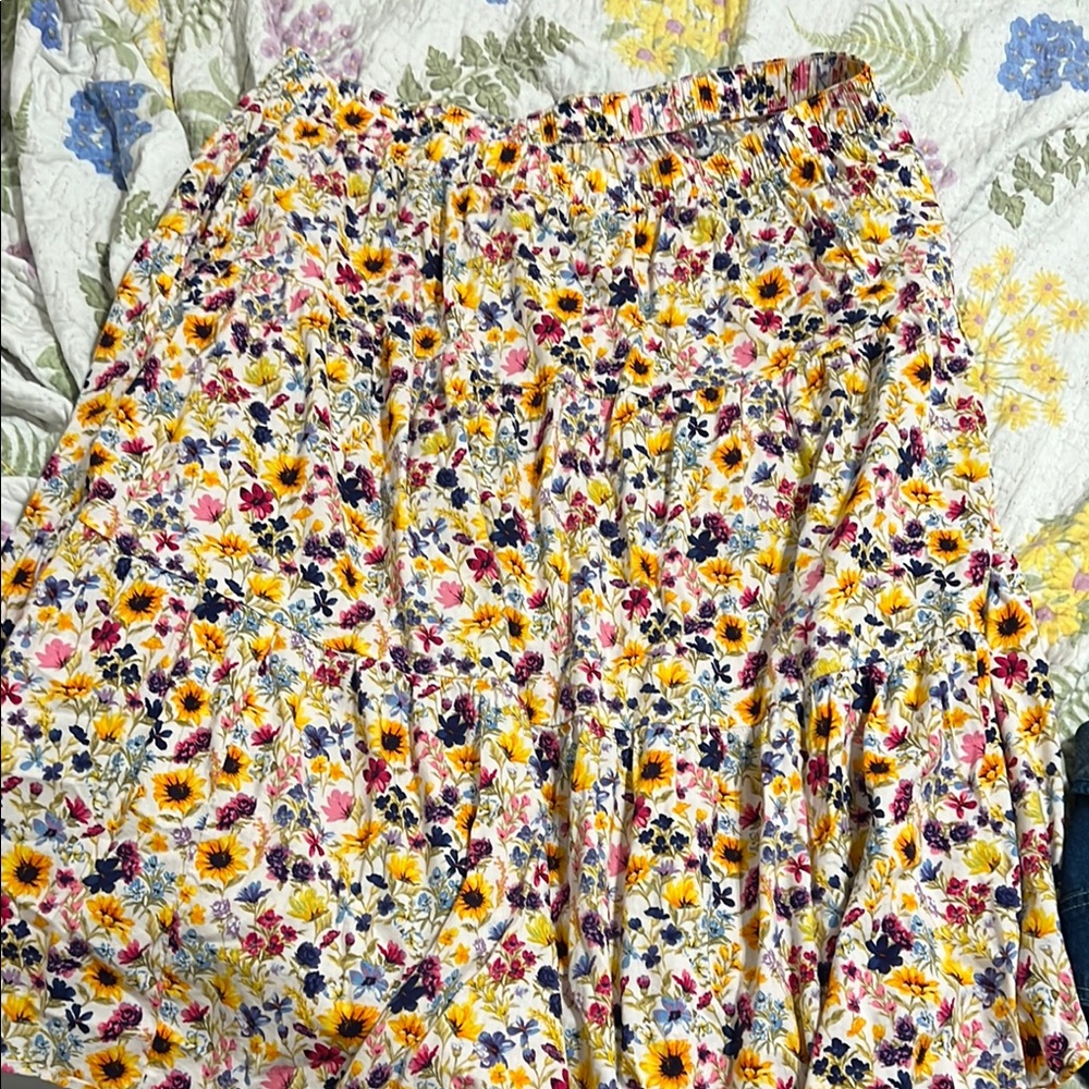 Old Navy Floral Print Skirt